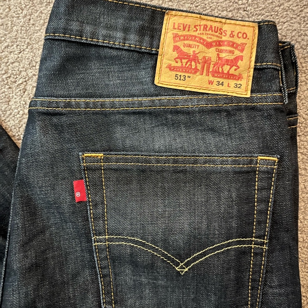 Levi's Men's dark blue Jeans